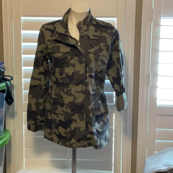 Charlotte Russe Green and Black Utility Jacket - Picture 1 of 8
